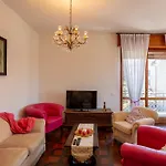 Villa Gabri 1 E 2 *