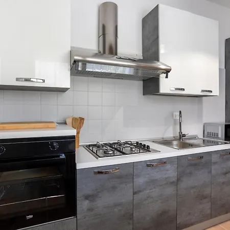 Villa Gabri 1 E 2 *